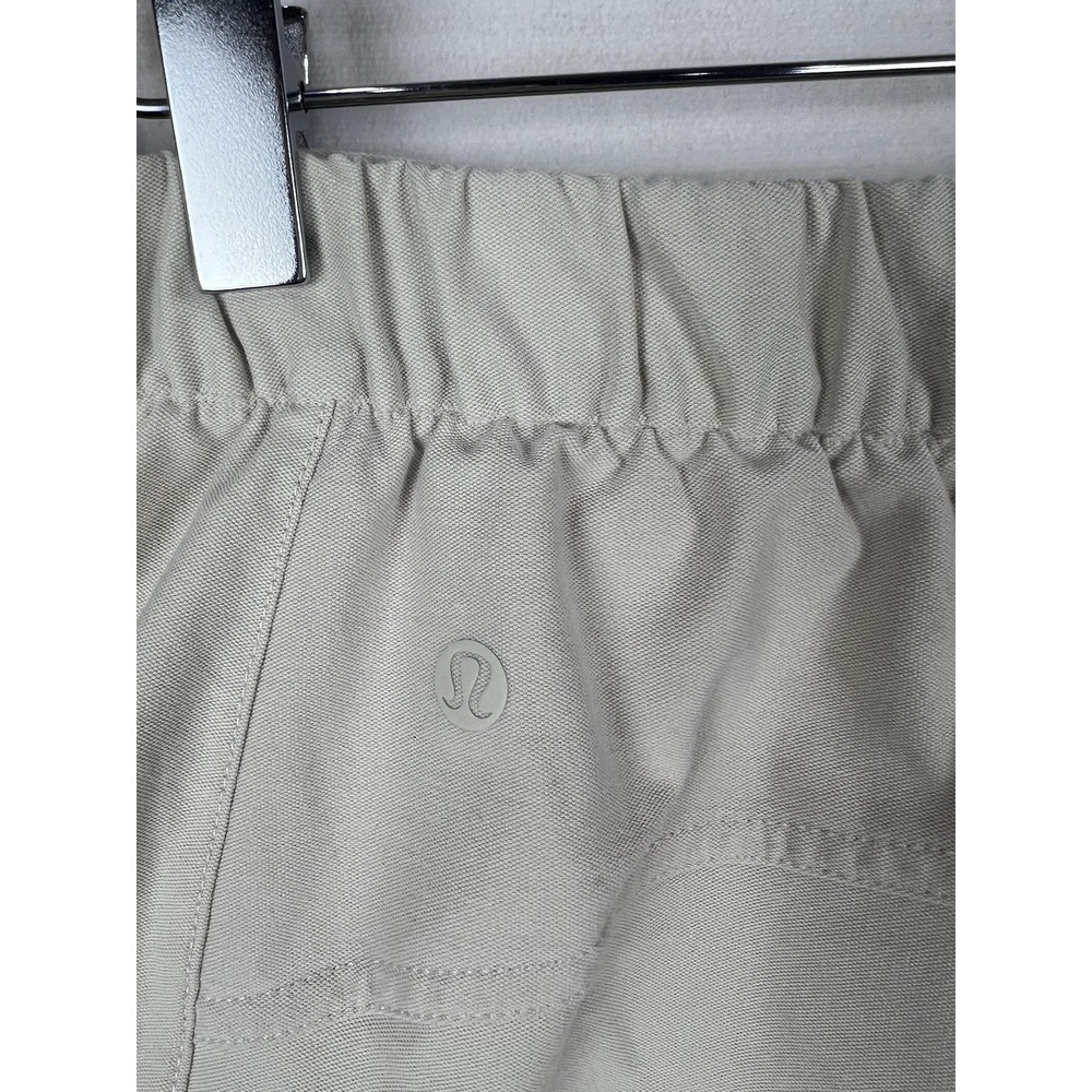 Lululemon Cargo Pants Womens 30 Beige Cropped Stretch Elastic Waist Pockets - Picture 3 of 8